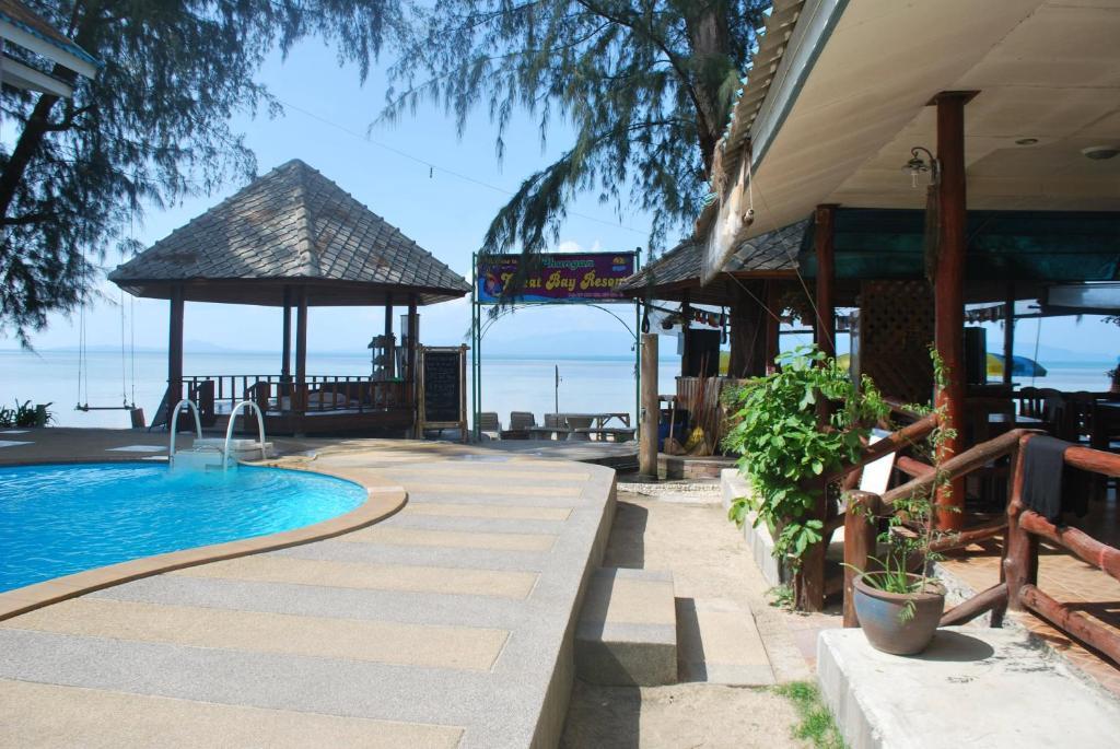 Siraya Beachfront Resort Пханган Экстерьер фото
