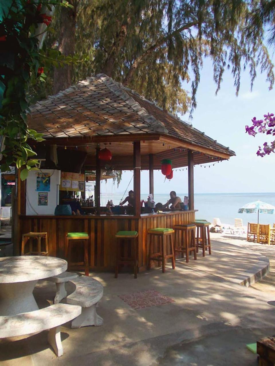 Siraya Beachfront Resort Пханган Экстерьер фото